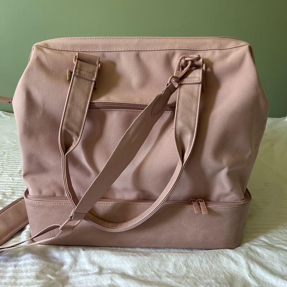 BEIS mini Weekender